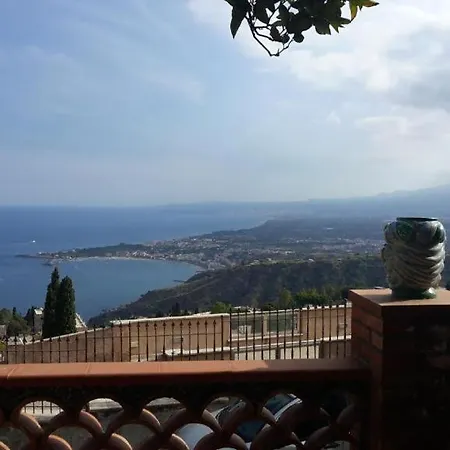 Demiurga Apartamento